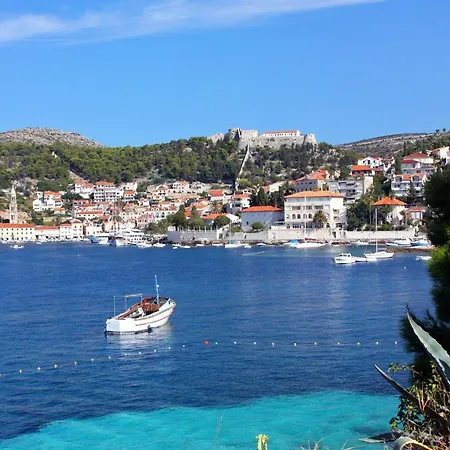 And By The Sea Hvar - 141 Casa de hóspedes Hvar Town