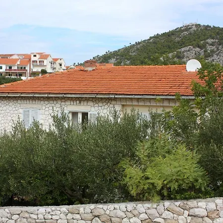 And By The Sea Hvar - 141 3* חוואר