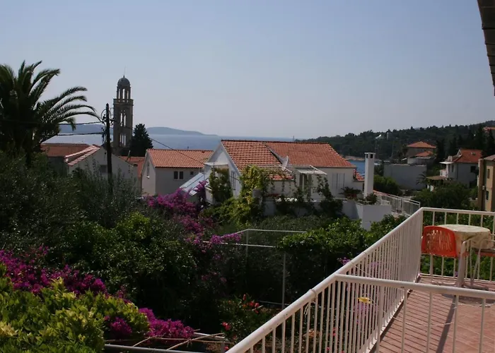 And By The Sea Hvar - 141 Guest house Hvar Town